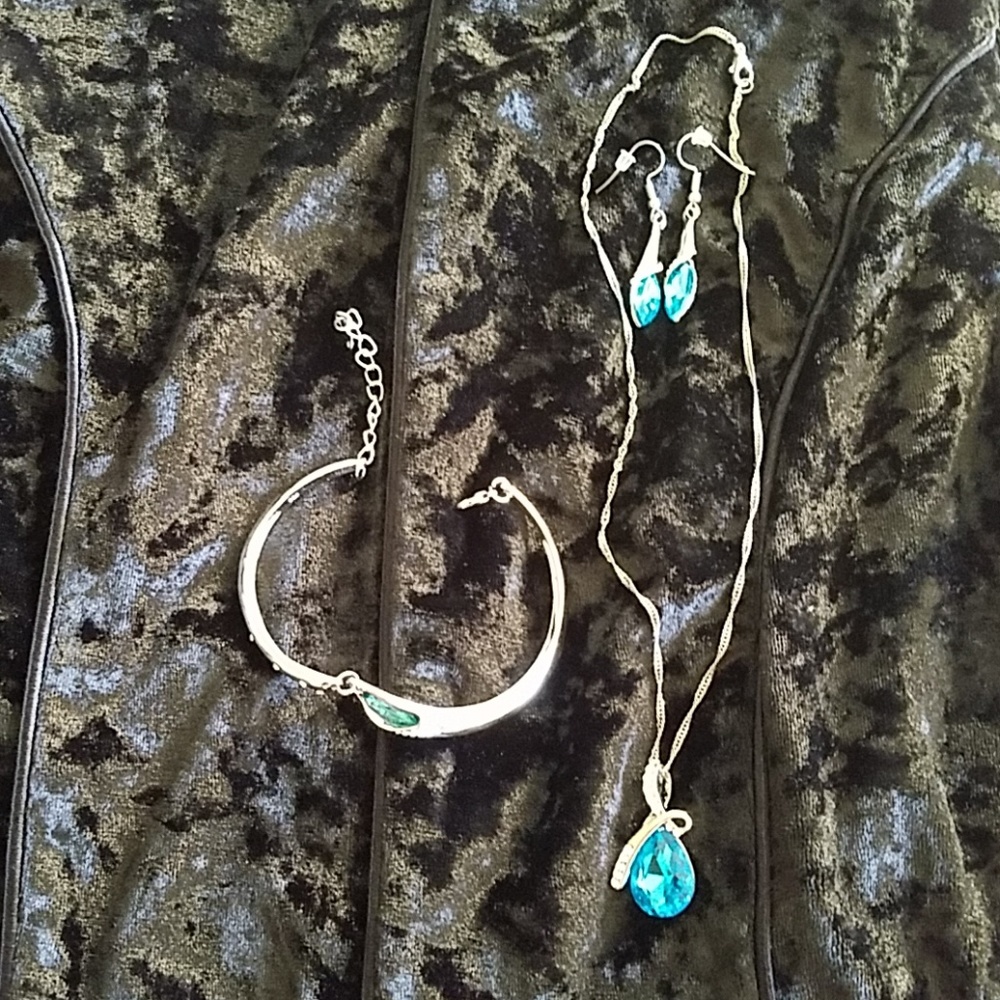 Turquoise Jewelry set (December girls)